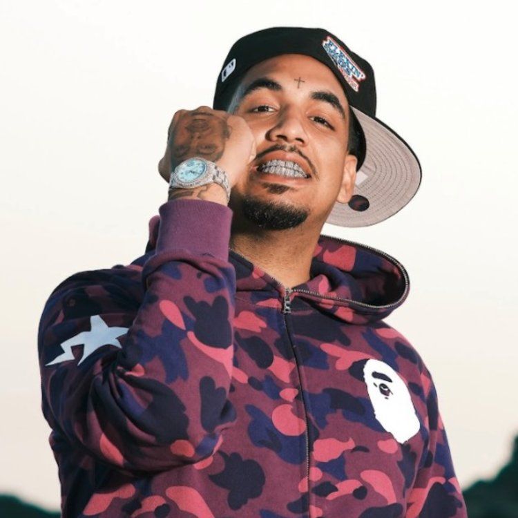 Fenix Flexin promotional portrait